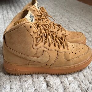 Nike Air Force 1 High-Top Sneakers in tan